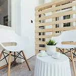 Aparthotel Chill 4*