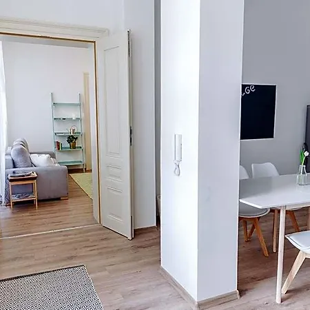 Chill Aparthotel Prague