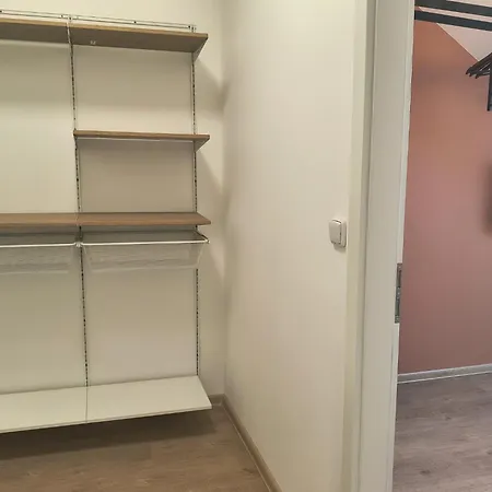 Chill Lägenhetshotell 4*