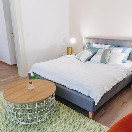 칠리 아파트먼트 프라하